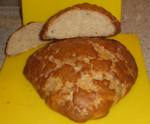 Dinkel-Dreispitz-Brot.jpg